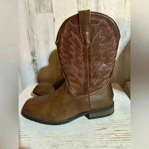 IUV Cowboy Boots Men's Size 8.5 Western Boot Square Toe CB-502 Maroon Rodeo NEW